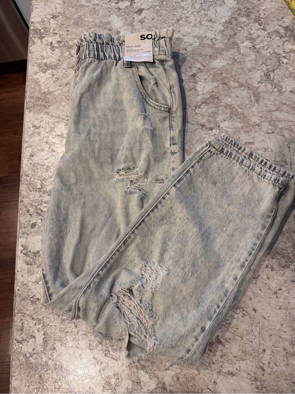 SO high-rise paperbag-waist distressed light-wash mom jeans NWT Size 11